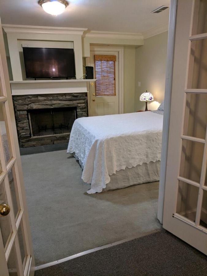 Niagara Mansion Carriage Suite ลูวิสตัน ภายนอก รูปภาพ